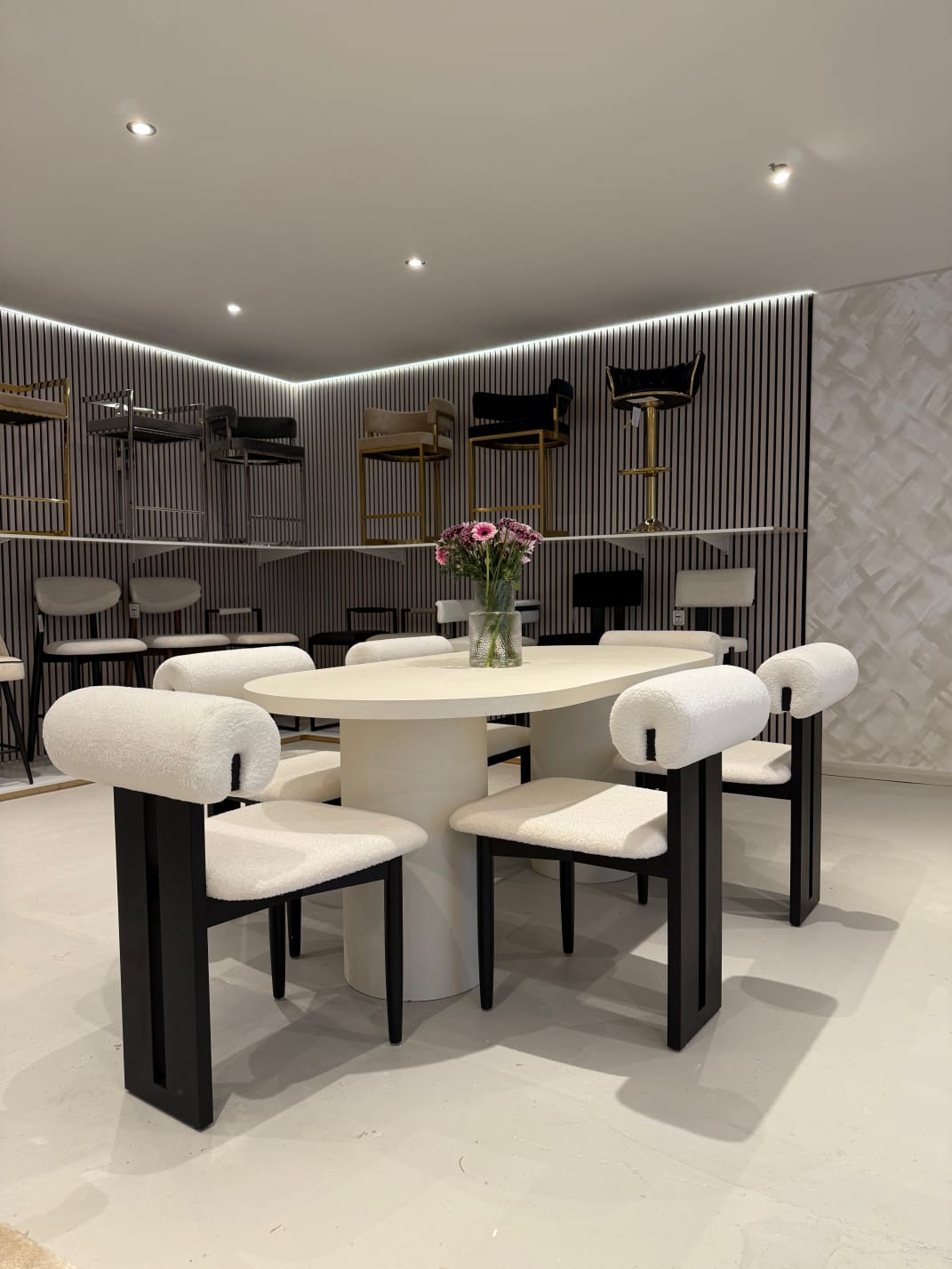 Evelyn Dining Set
