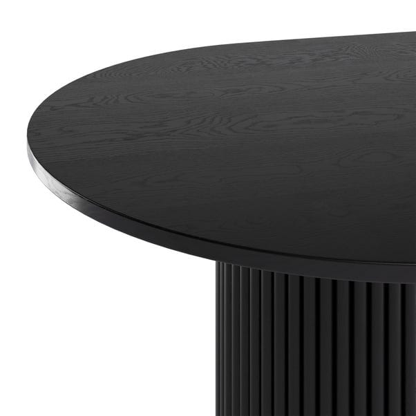 Amari Dining Set